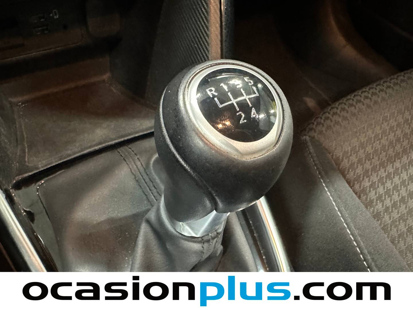 Foto Mazda Mazda2 Mazda Mazda 2 1.5 GE Black Tech Edition (90 CV)