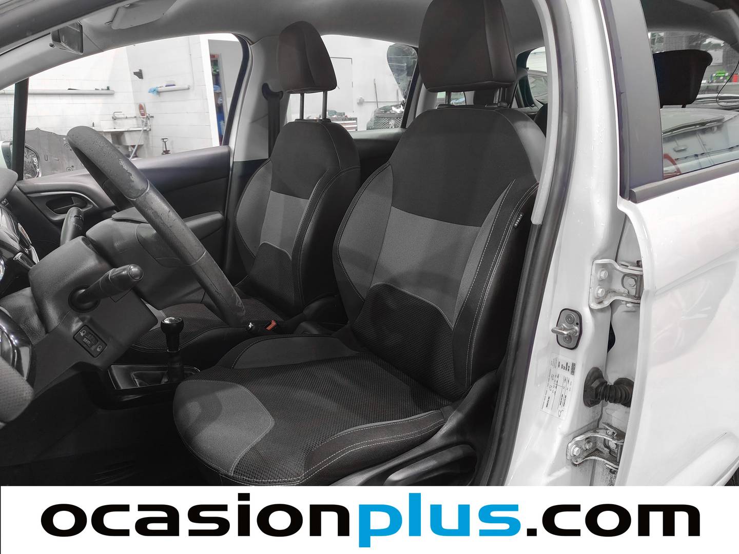 Foto Citroën C3 Citroen C3 0.9 VTi Tonic (68 CV)