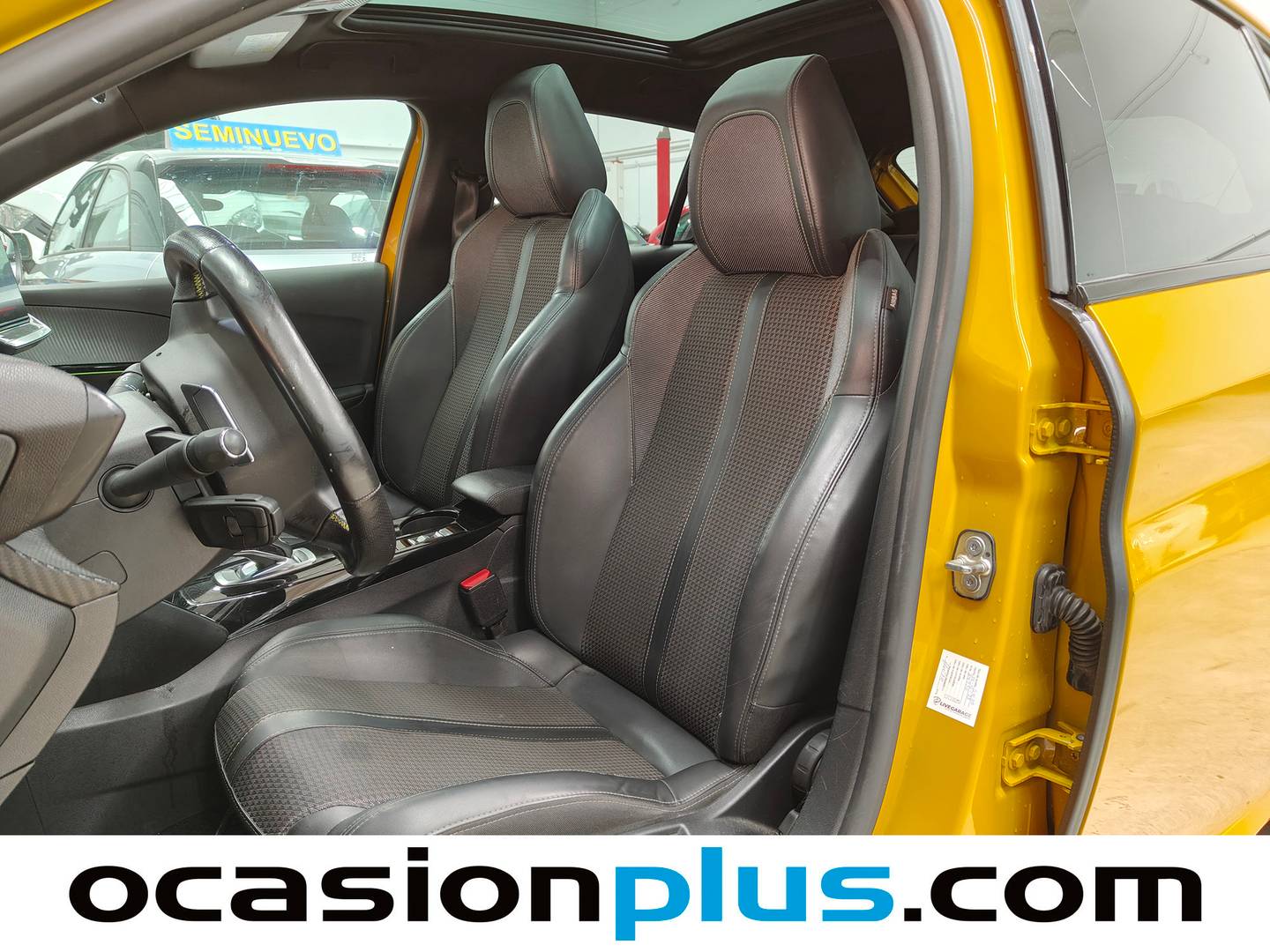 Foto asientos delanteros Peugeot 208 Peugeot 208 PureTech 130 GT Line EAT8 (130 CV)