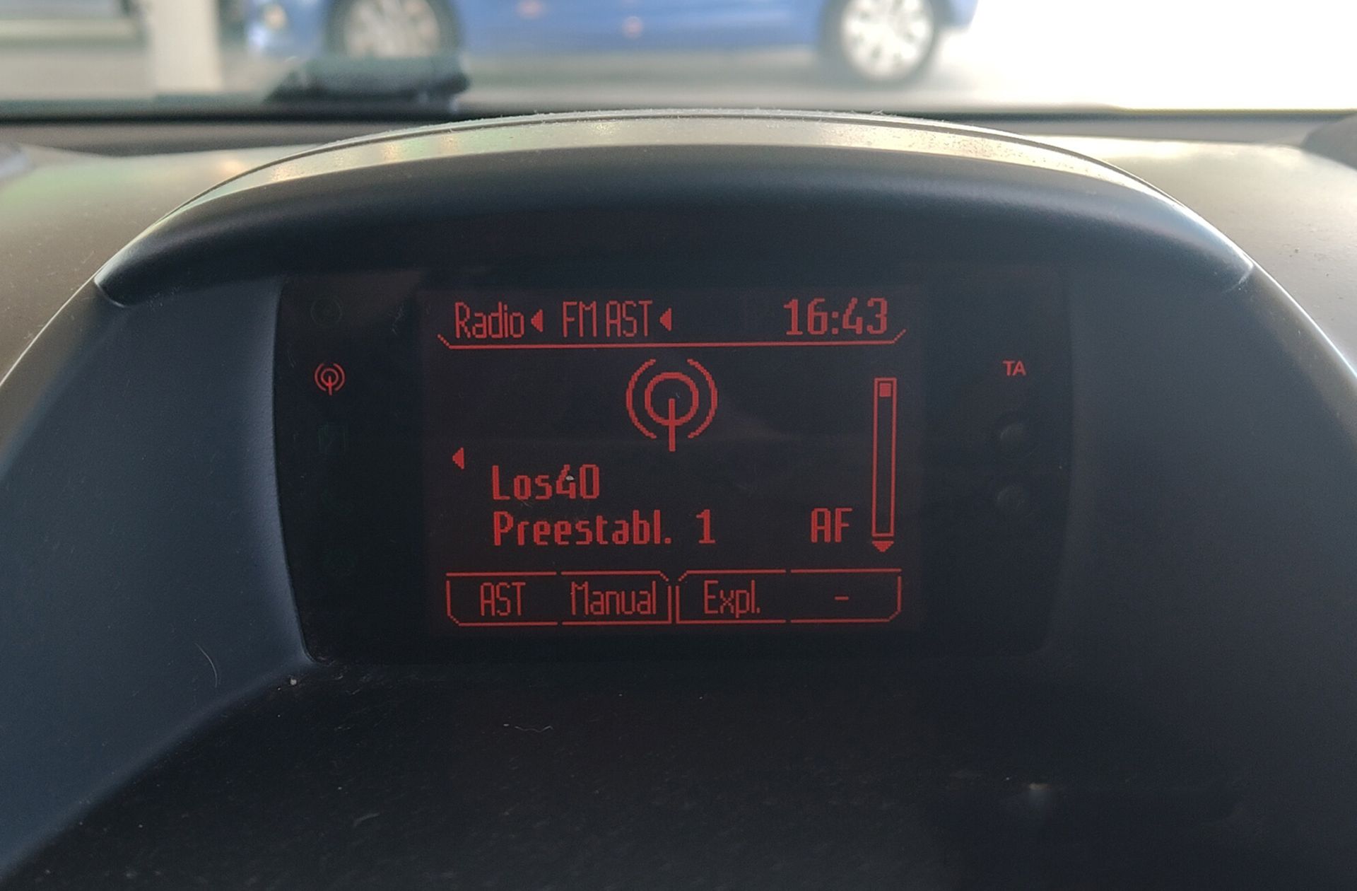 Ford Fiesta 1.4 TDCi Trend - foto 25