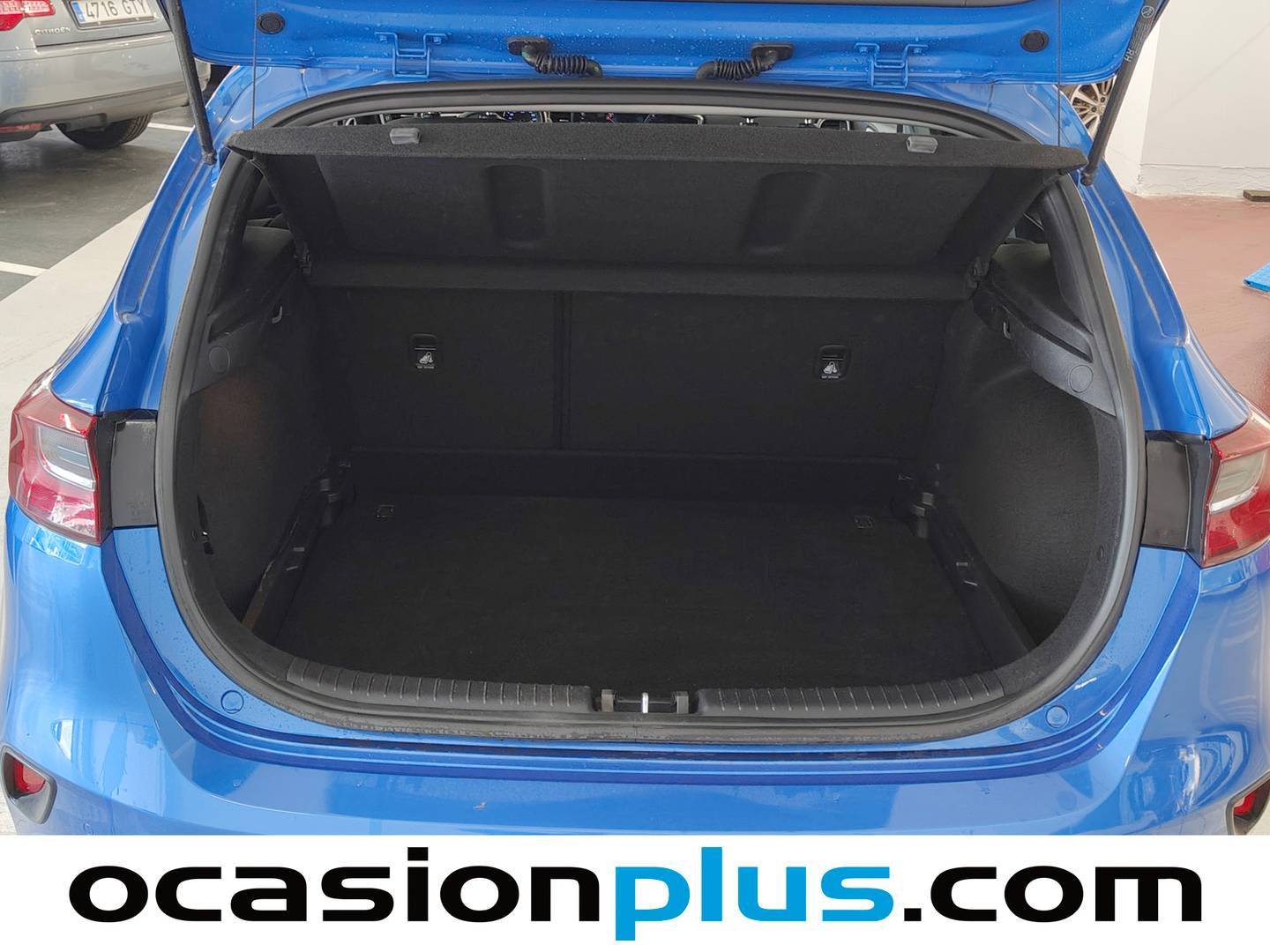 Foto asientos delanteros KIA Ceed KIA Ceed 1.0 T-GDi Concept (100 CV)