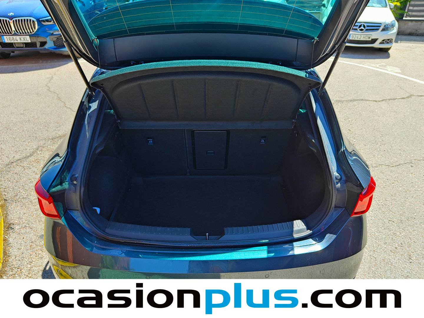 Fotos maletero Seat León Seat León 1.5 eTSI S&S FR Launch Pack L DSG (150 CV)