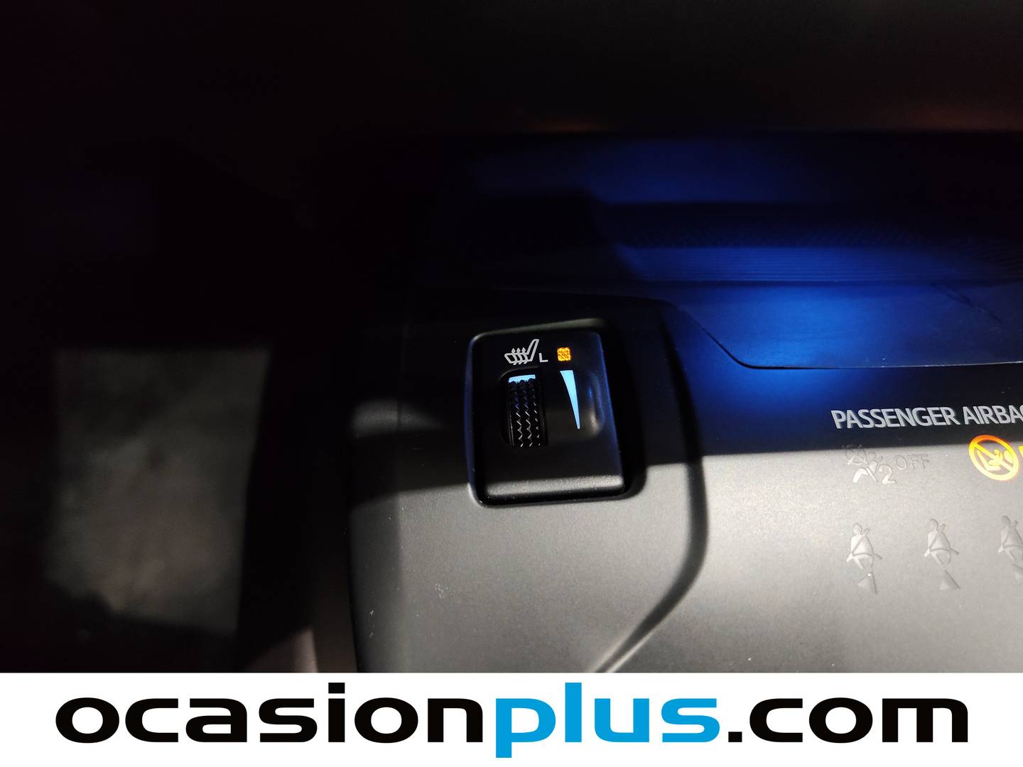 Equipamiento del Toyota Avensis Toyota Avensis TS 140 EXECUTIVE MultiDrive (147 CV)