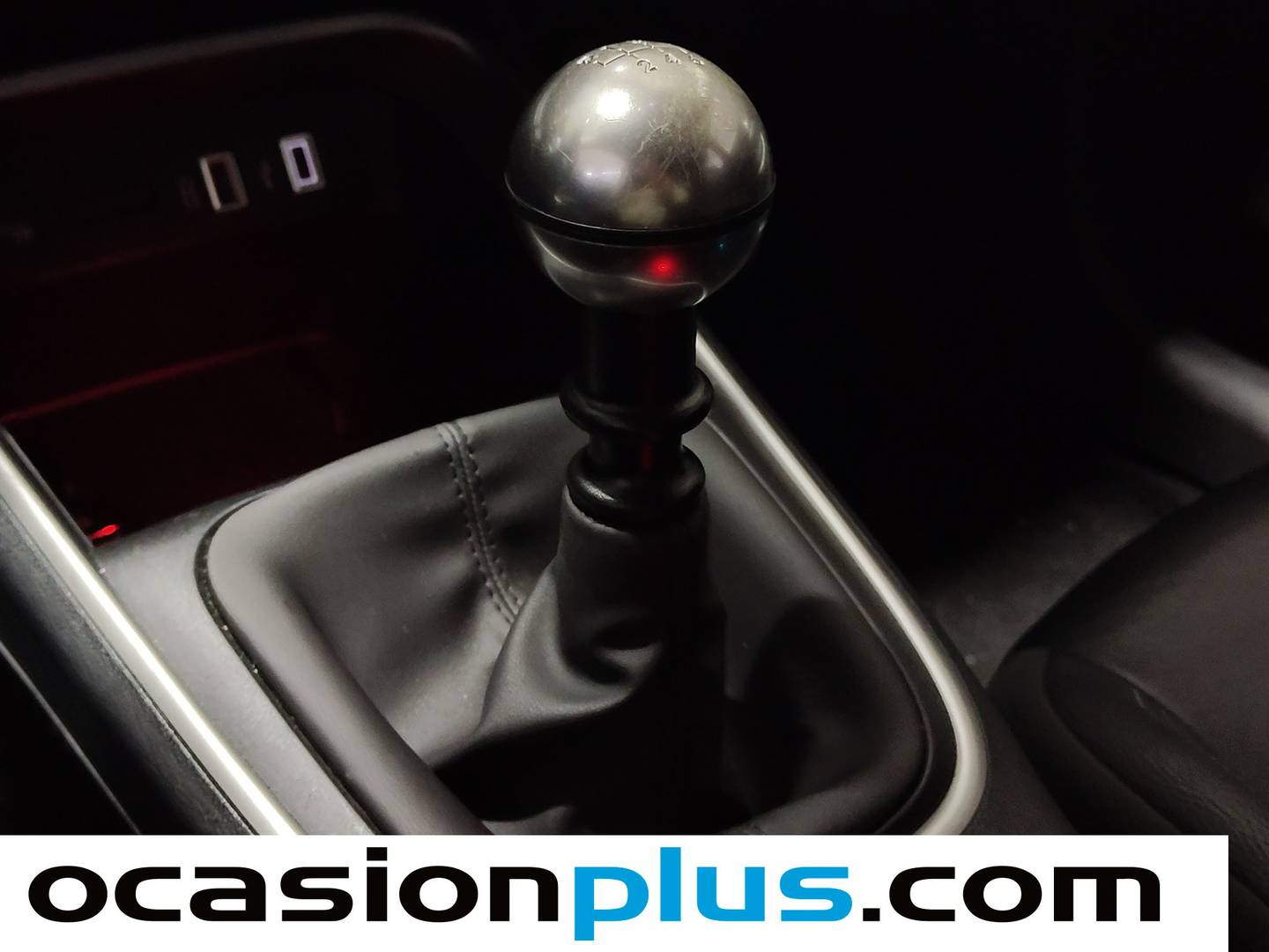 Foto Jeep Avenger Jeep Avenger 1.2 G Summit (100 CV)