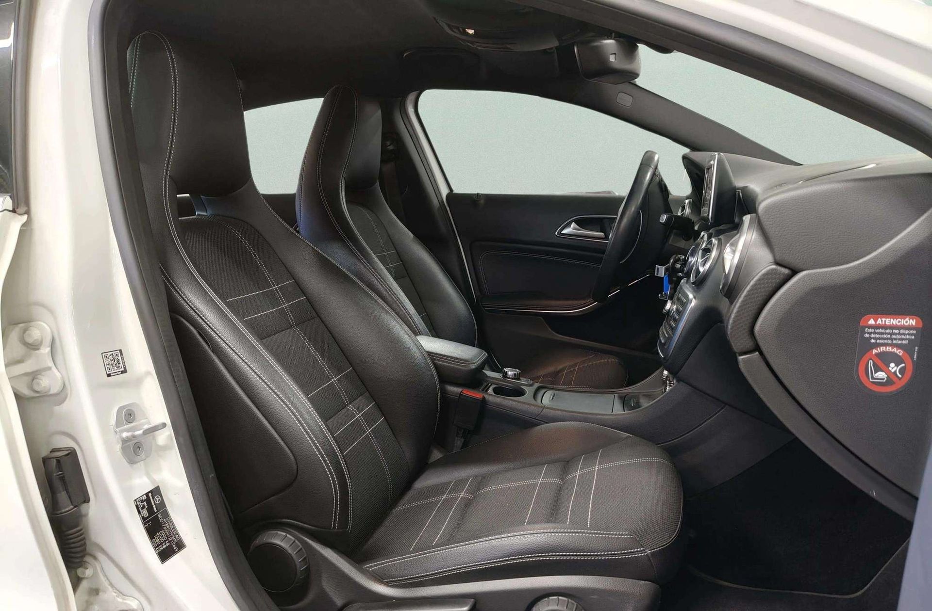 Mercedes-Benz Clase A 180 CDI Blue Efficiency Urban - foto 18
