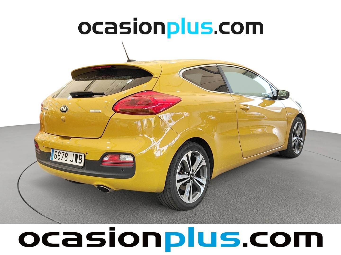 Foto trasera KIA ProCeed Kia ProCeed 1.6 CRDi VGT Eco-Dynamics x-Tech16 (136 CV) derecha