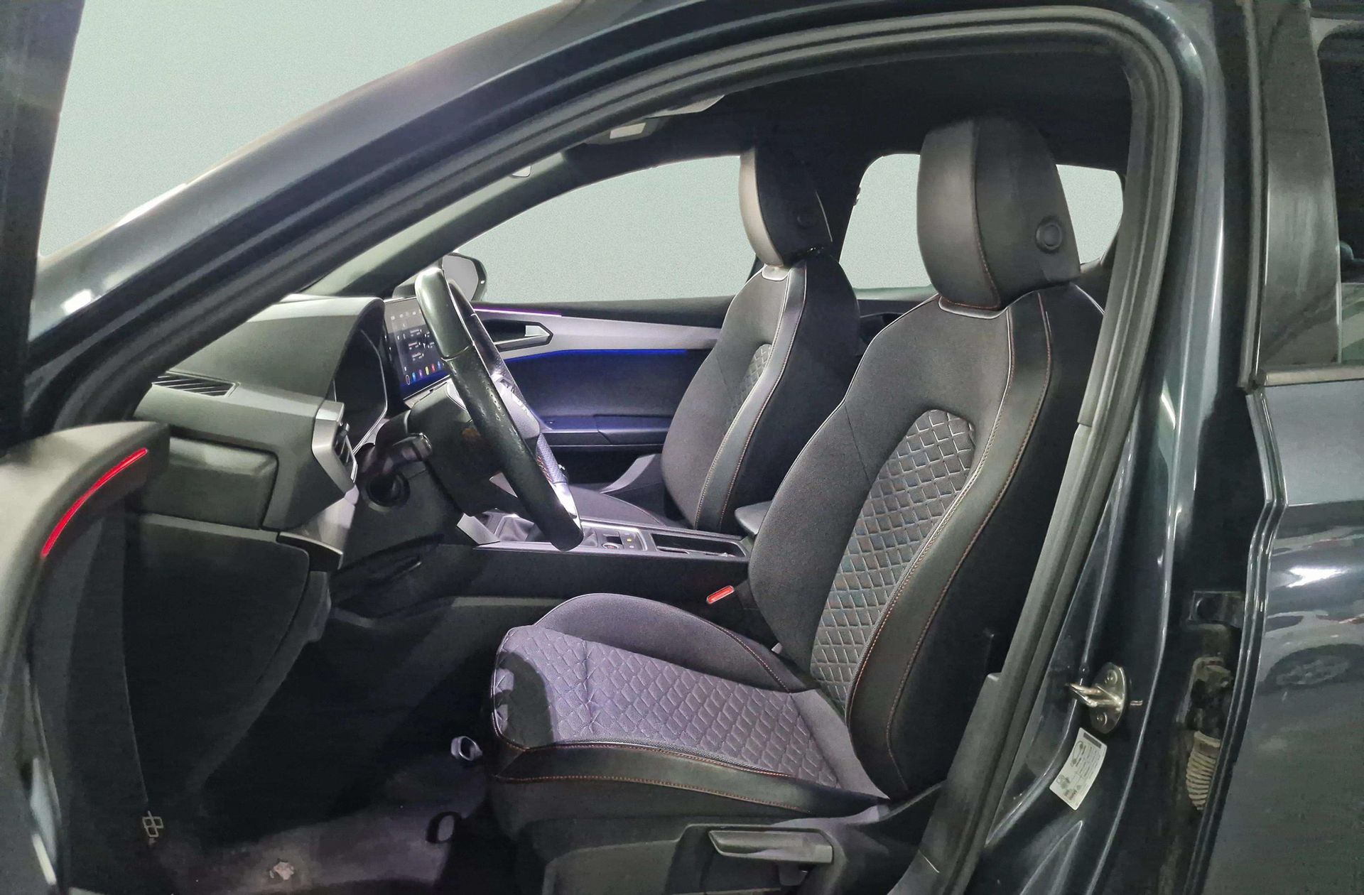 SEAT León 1.0 TSI FR 25 Aniversario - foto 12
