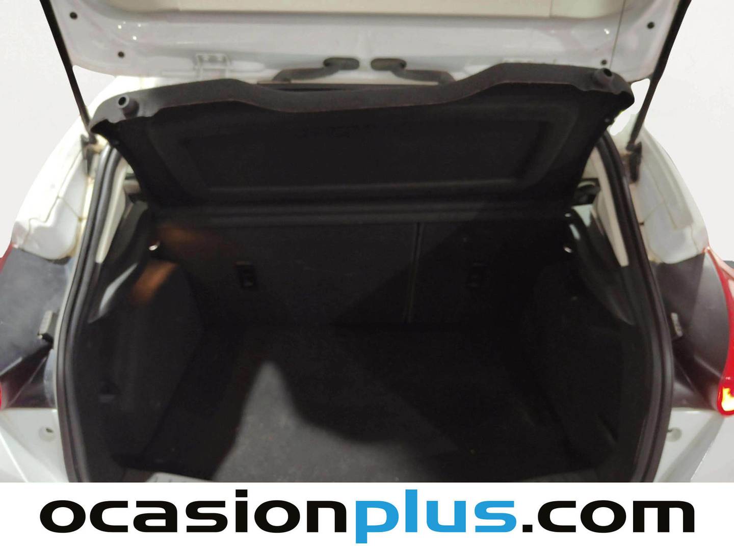 Fotos maletero Ford Focus Ford Focus 1.0 Ecoboost Business (125 CV)