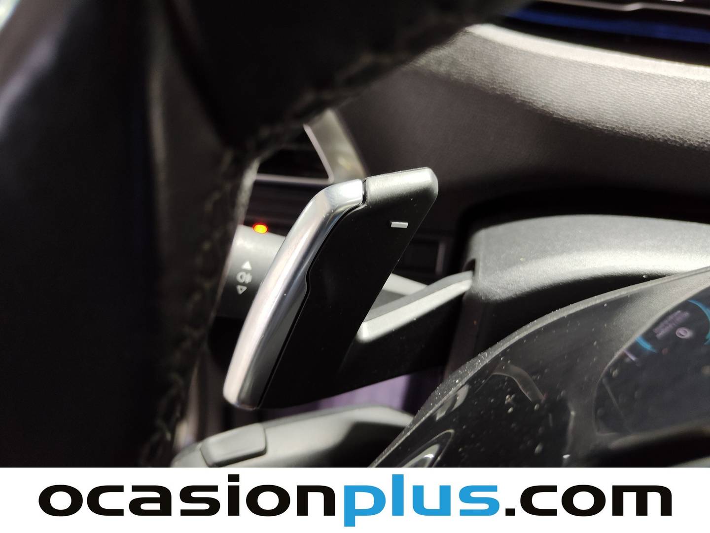 Foto Peugeot 3008 Hybrid Peugeot 3008 Hybrid 300 Allure Pack e-EAT8  (300 CV)