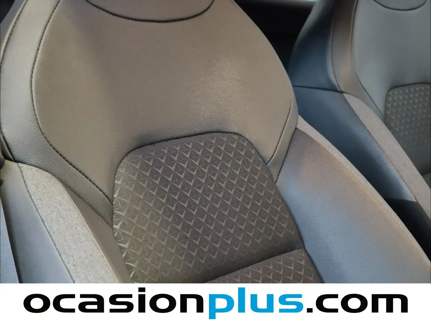 Foto Nissan JUKE Nissan Juke DIG-T N-Connecta 4x2 (114 CV)