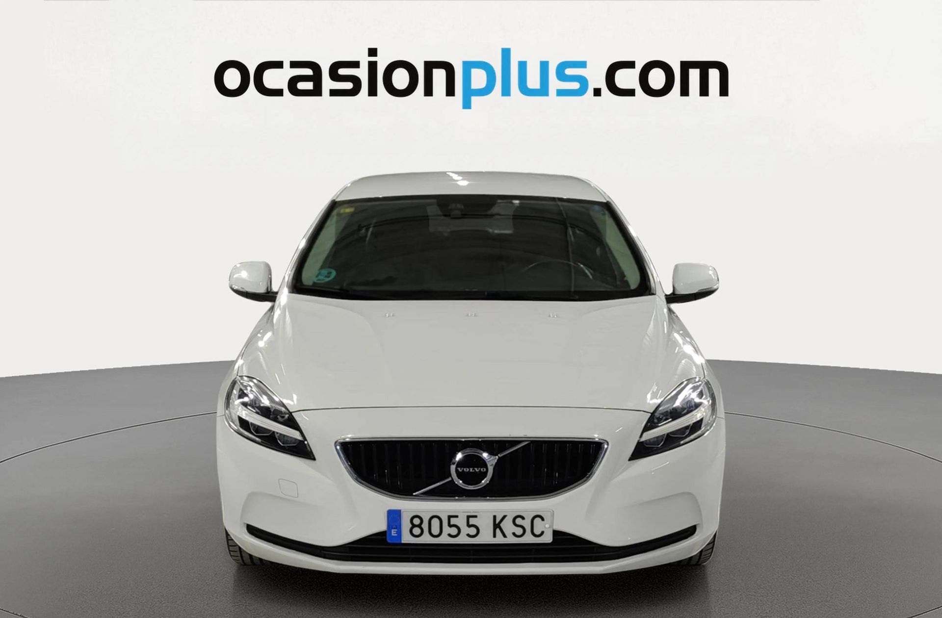 Volvo V40 T2 Momentum - foto 16