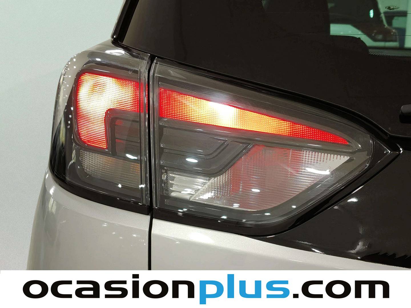 Paquetes del Opel Crossland Opel Crossland 1.2 Elegance Auto (130 CV)