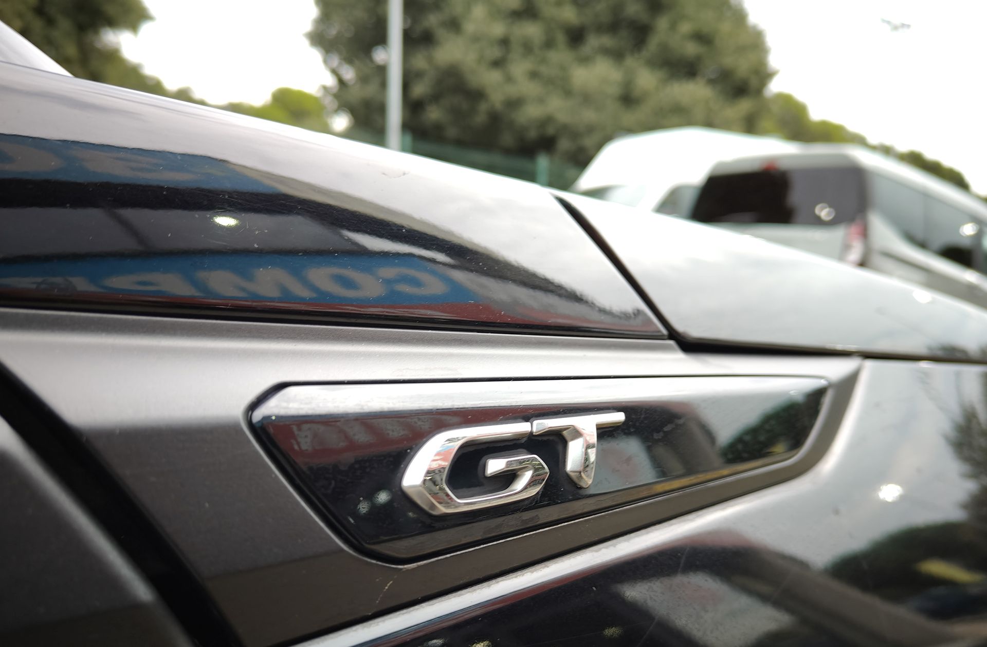 Peugeot 2008 PureTech 130 GT EAT8 - foto 5