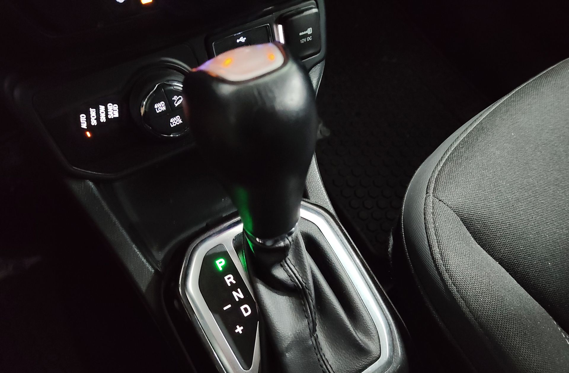 Jeep Renegade 1.3 PHEV S AWD - foto 5