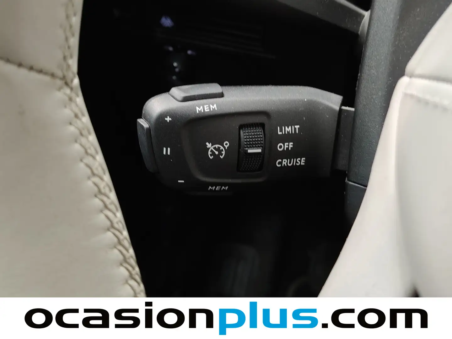 Foto DS DS 3 Crossback DS DS3 Crossback BlueHDi 110 So Chic (110 CV)