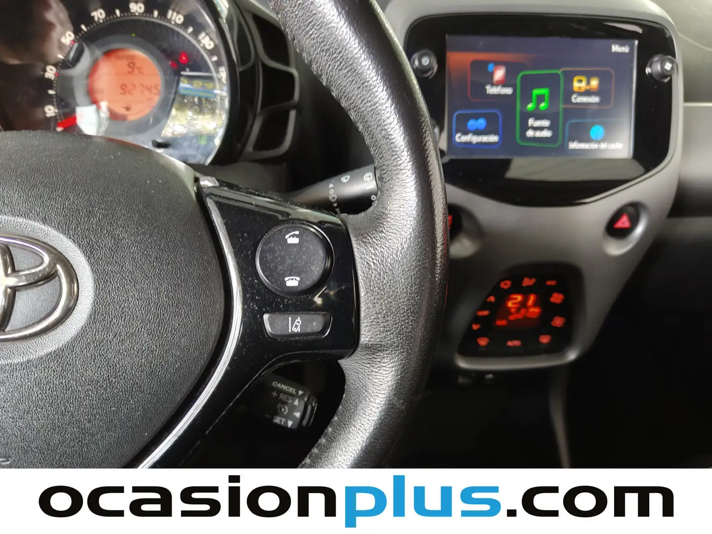 Foto Toyota Aygo Toyota Aygo 1.0 70 x-cite (72 CV)