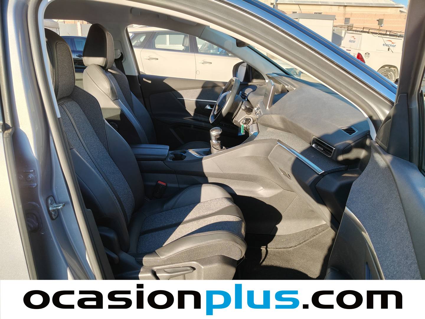 Peugeot 5008 Peugeot 5008 BlueHDi 130 S&S Allure (130 CV) 7 Plazas km 0