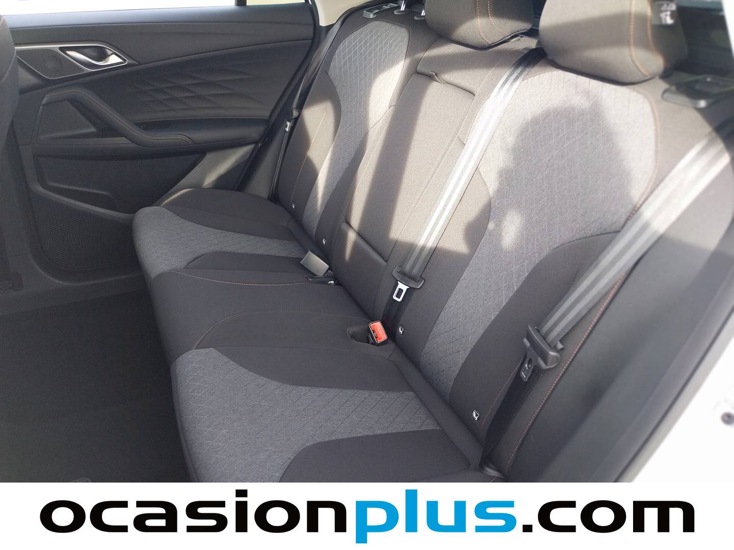 Foto asientos traseros MG HS MG HS 1.5T Comfort DCT  (170 CV)