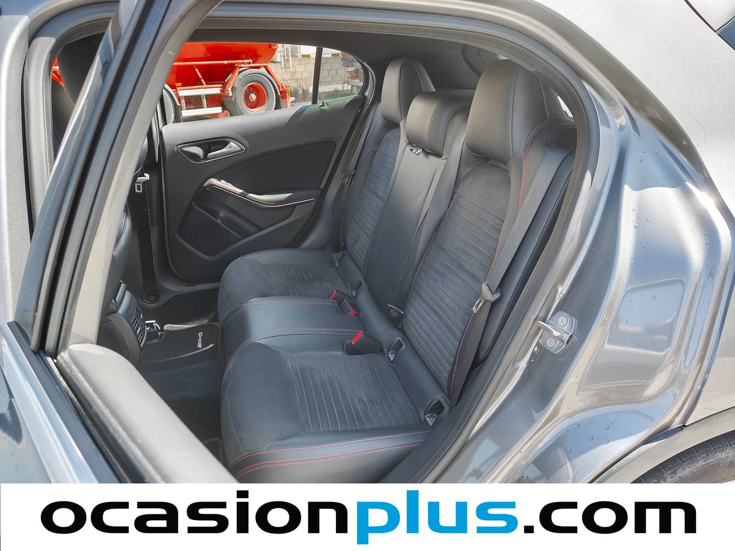 Foto asientos traseros Mercedes GLA Mercedes GLA 200 d (136 CV) Pack AMG