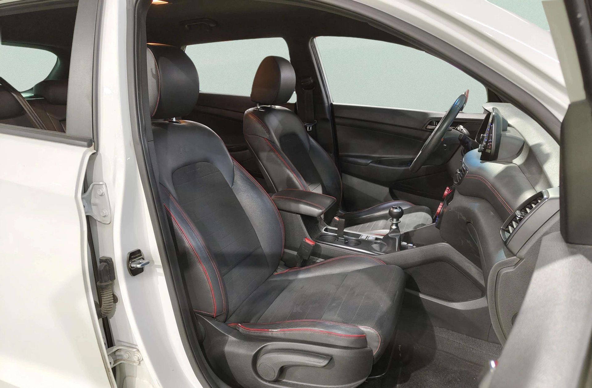 Hyundai Tucson 1.6 T-GDi N-Line 4x2 - foto 21