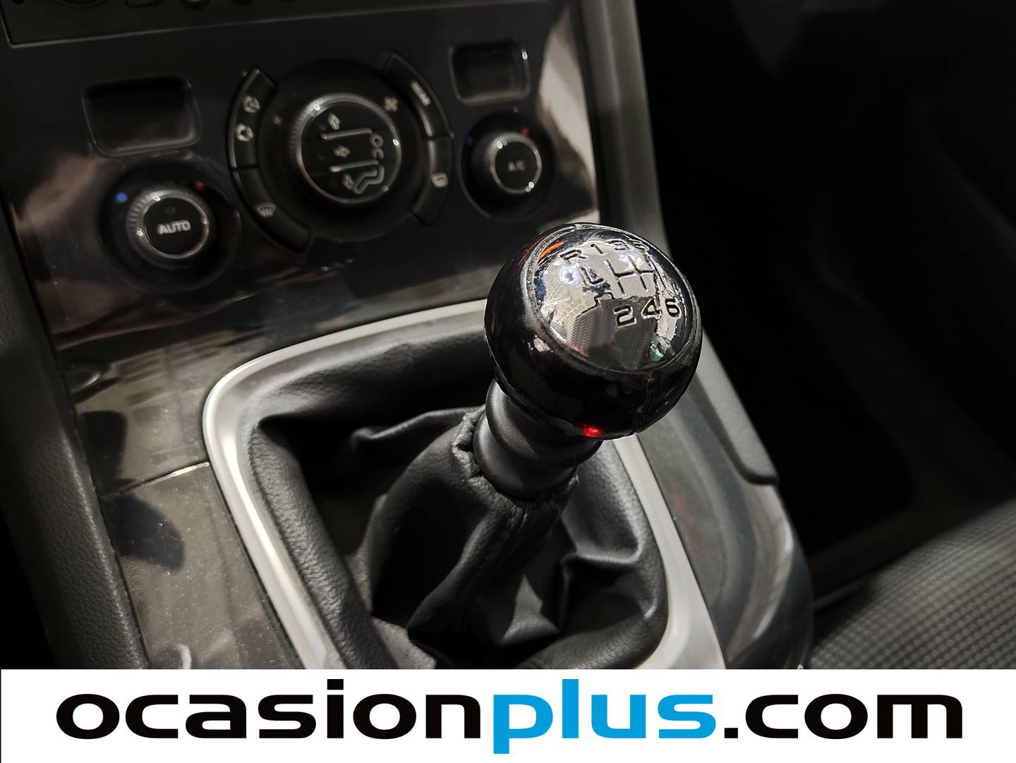 Peugeot 5008 Peugeot 5008 1.2 PureTech Style S&S 7 Plazas (130 CV) de segunda mano