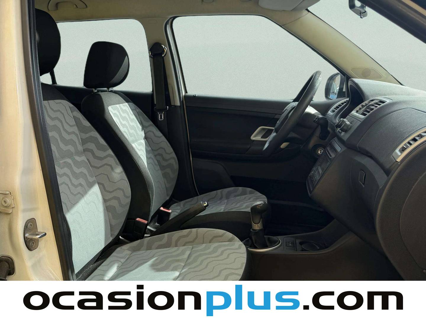 Foto Skoda Fabia Skoda Fabia 1.2 Young (60 CV)