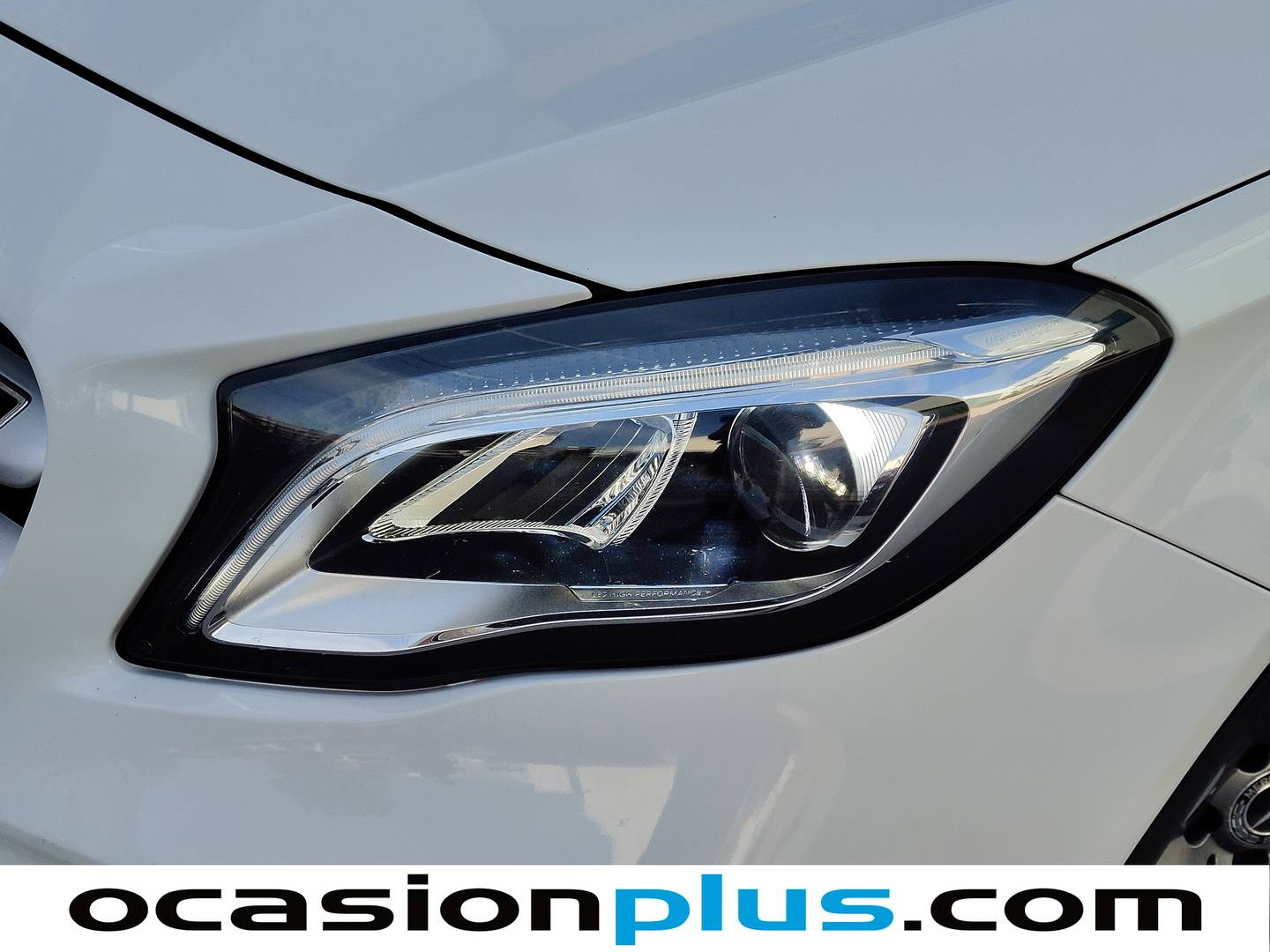 Mercedes GLA Mercedes-Benz GLA 200 d (136 CV) Pack AMG al mejor precio