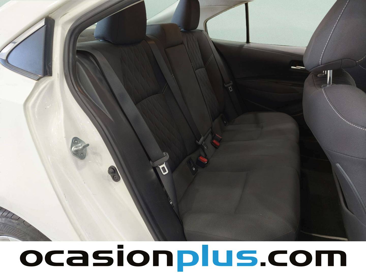 Toyota Corolla Toyota Corolla 1.8 125 Híbrido Active Tech E-CVT Sedán (122 CV) km 0