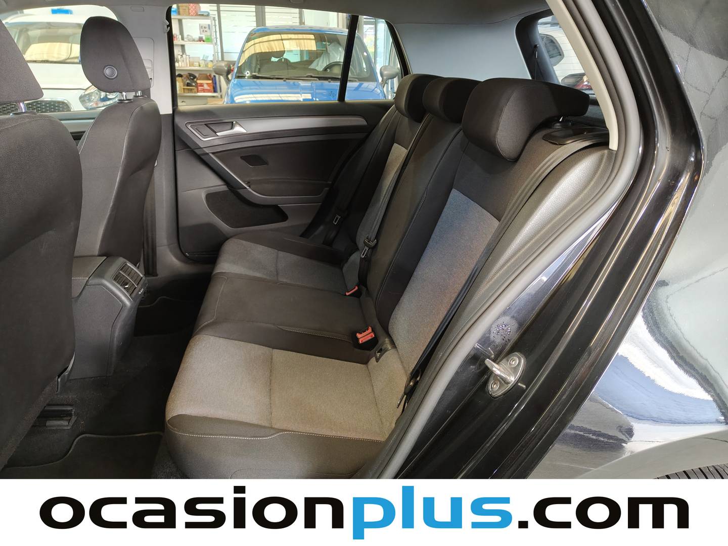 Foto asientos traseros Volkswagen Golf Volkswagen Golf Business 1.6 TDI CR BMT (110 CV)