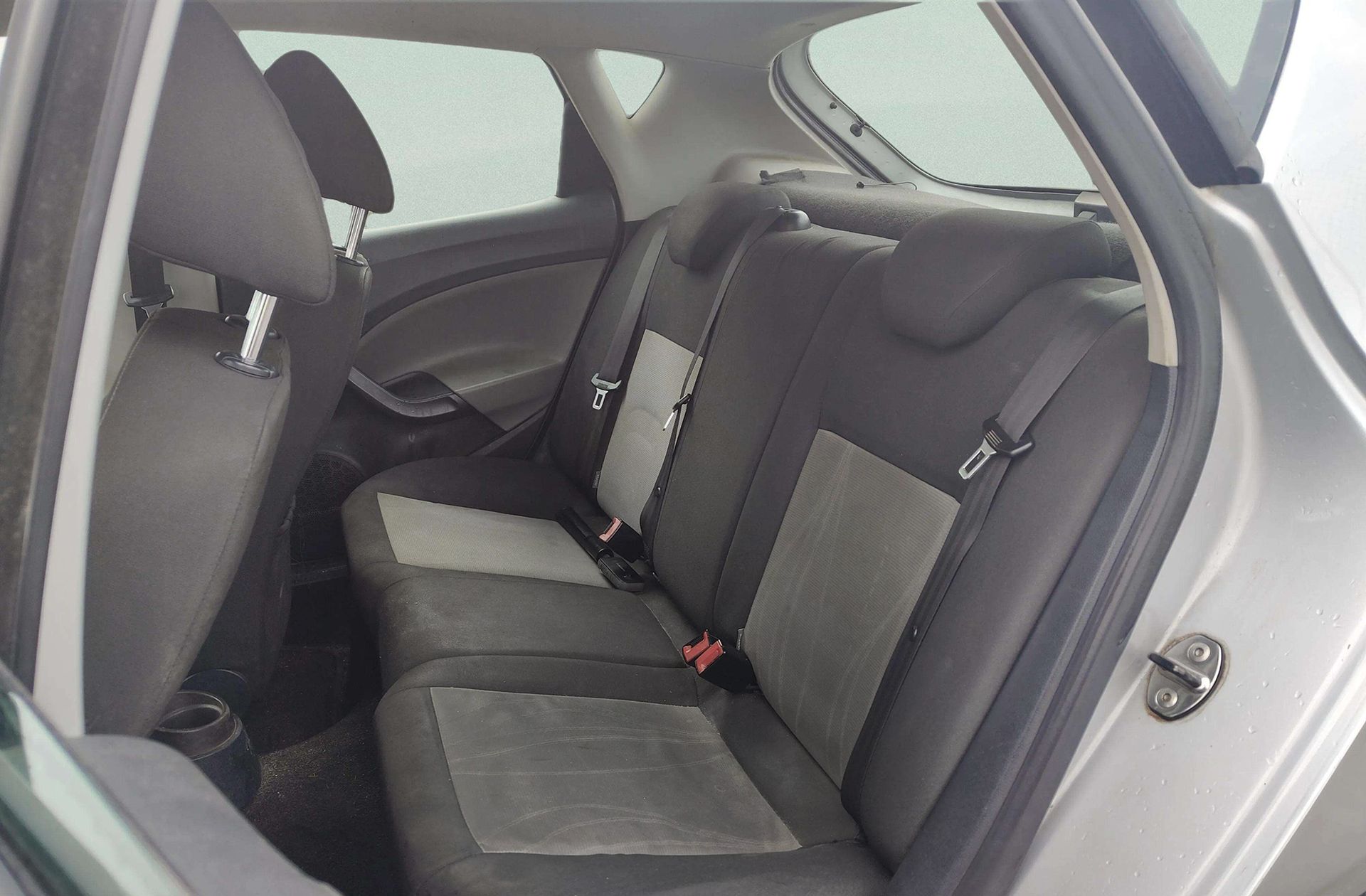 SEAT Ibiza 1.6 TDI Style - foto 9