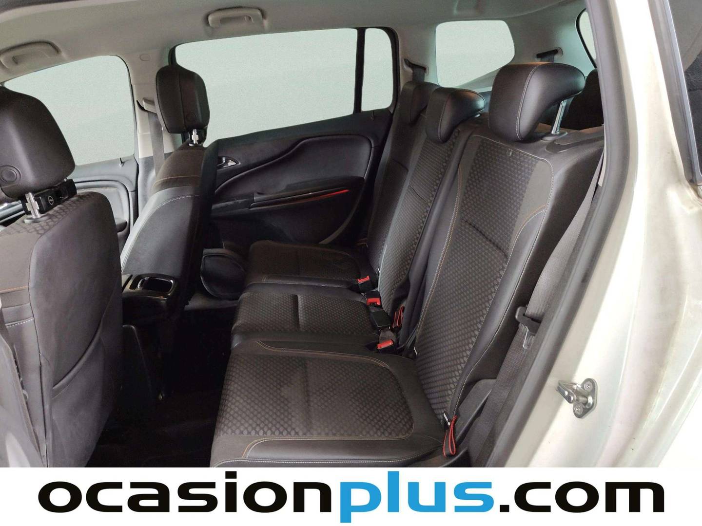 Foto asientos traseros Opel Zafira Tourer Opel Zafira Tourer 1.6 CDTi S&S Excellence (136 CV)