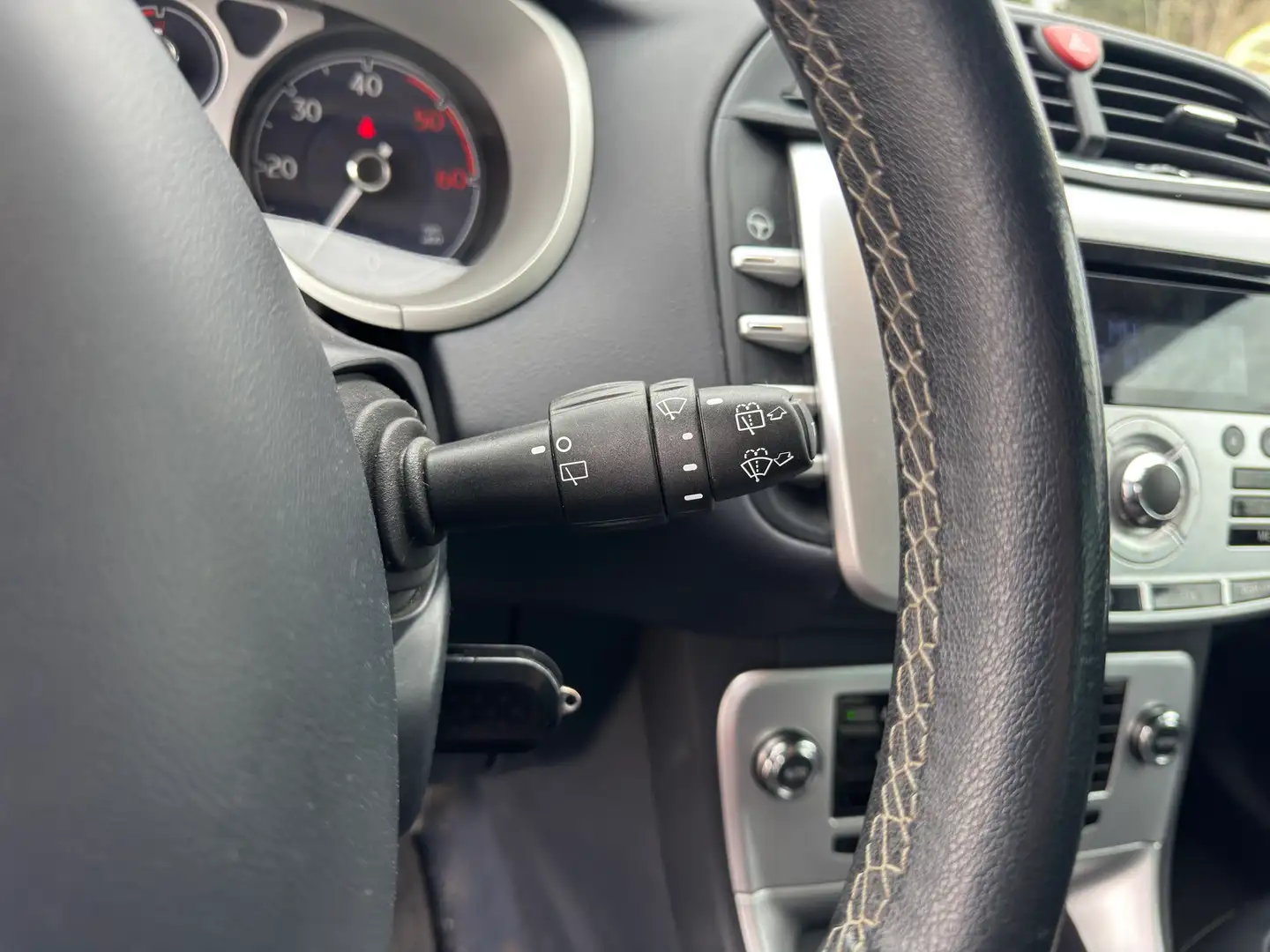 Foto Lancia Delta Lancia Delta 2.0 Multijet DPF Oro (165 CV)