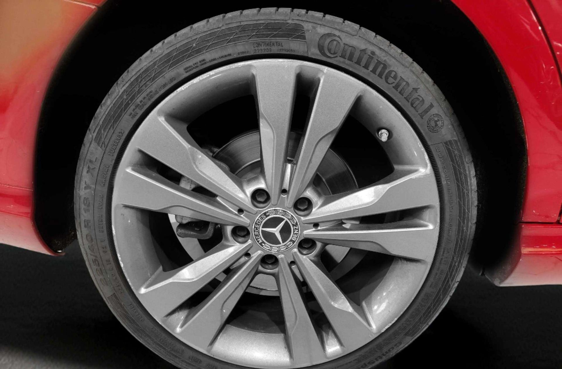 Mercedes-Benz CLA 200 - foto 27