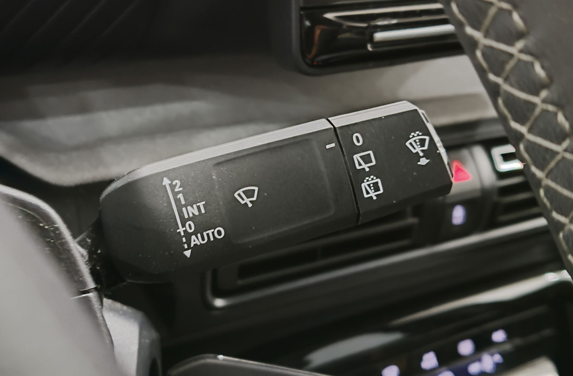 Citroën C3 Aircross Hybrid 145 Plus e-DCS6 - foto 25