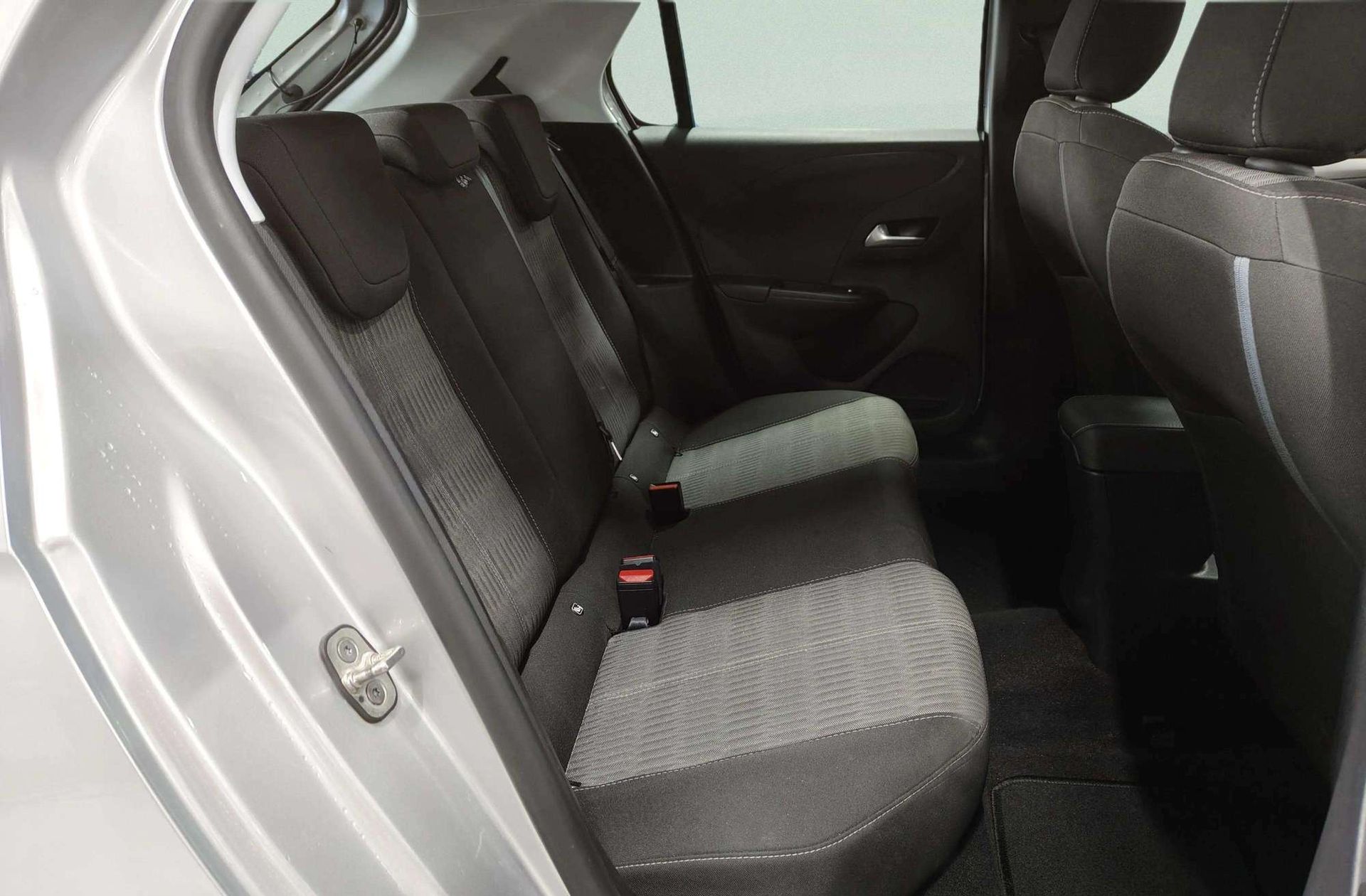 Opel Corsa 1.2 XEL Edition - foto 17