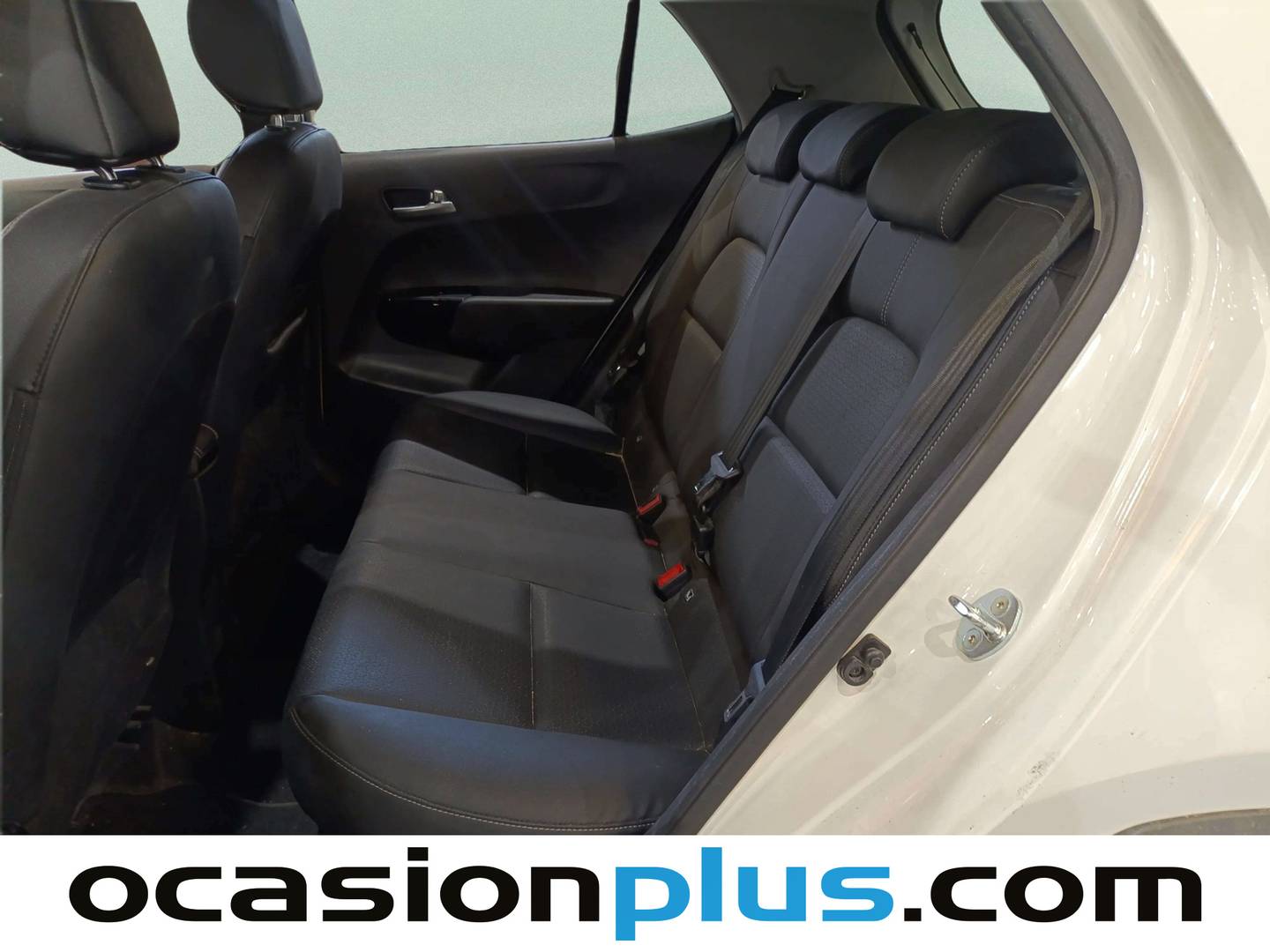 Foto asientos traseros KIA Picanto KIA Picanto 1.0 T-GDi X-Line (100 CV)