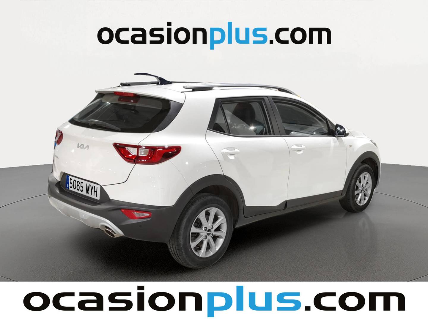 Foto trasera KIA Stonic KIA Stonic 1.2 DPi Drive  (79 CV) derecha
