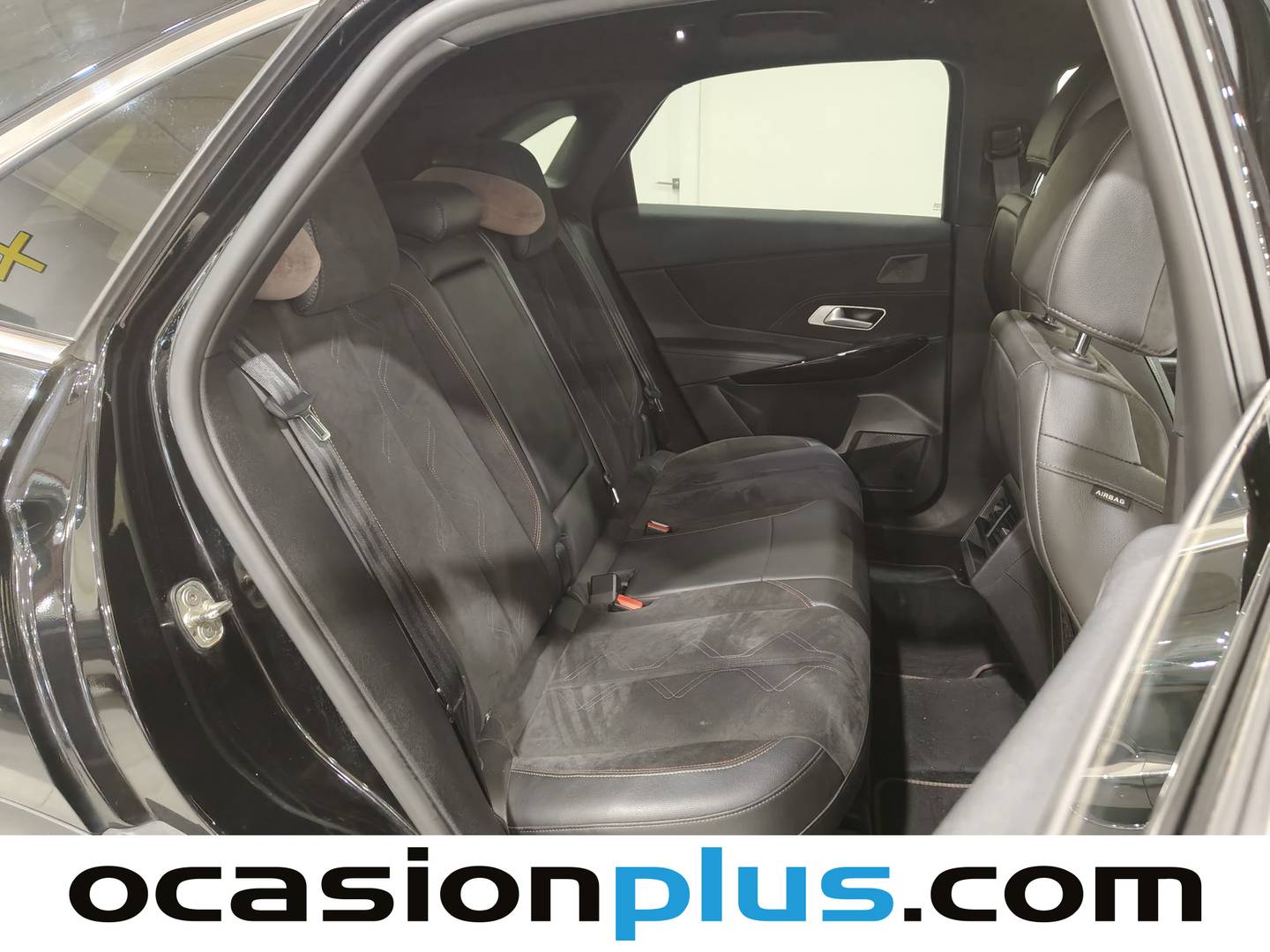 Foto DS DS 7 Crossback DS DS7 Crossback PureTech 180 Performance Line Auto (180 CV)