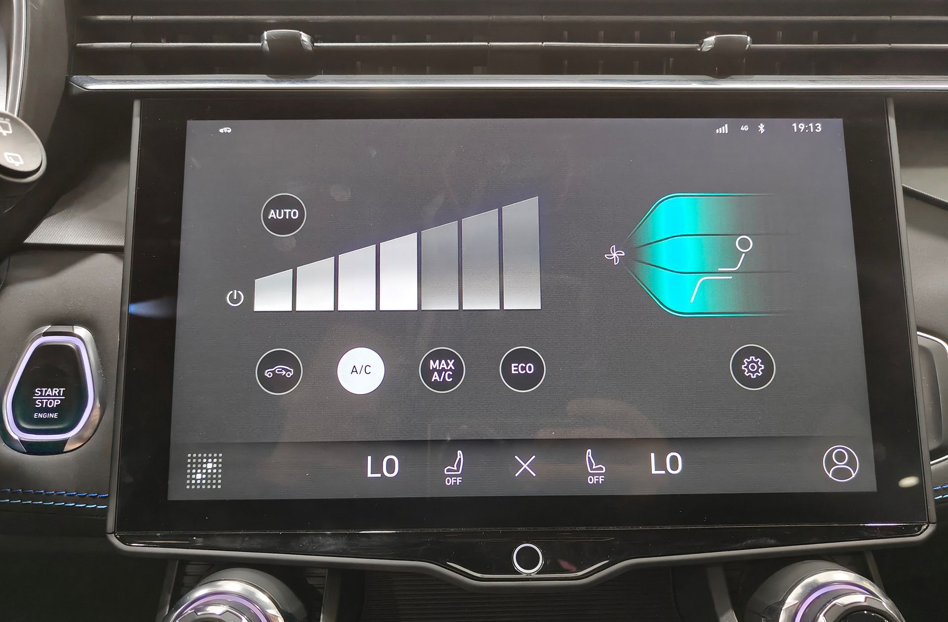 Lynk & Co 01 1.5 PHEV - foto 34