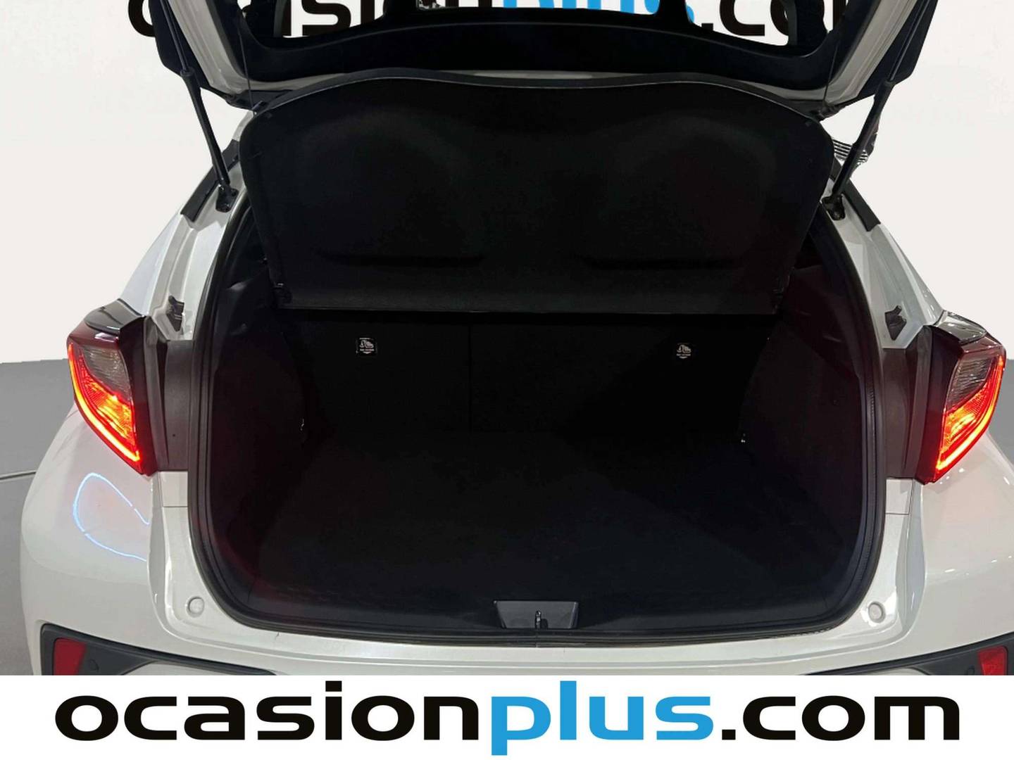 Fotos maletero Toyota C-HR Toyota C-HR 180H Advance (184 CV)