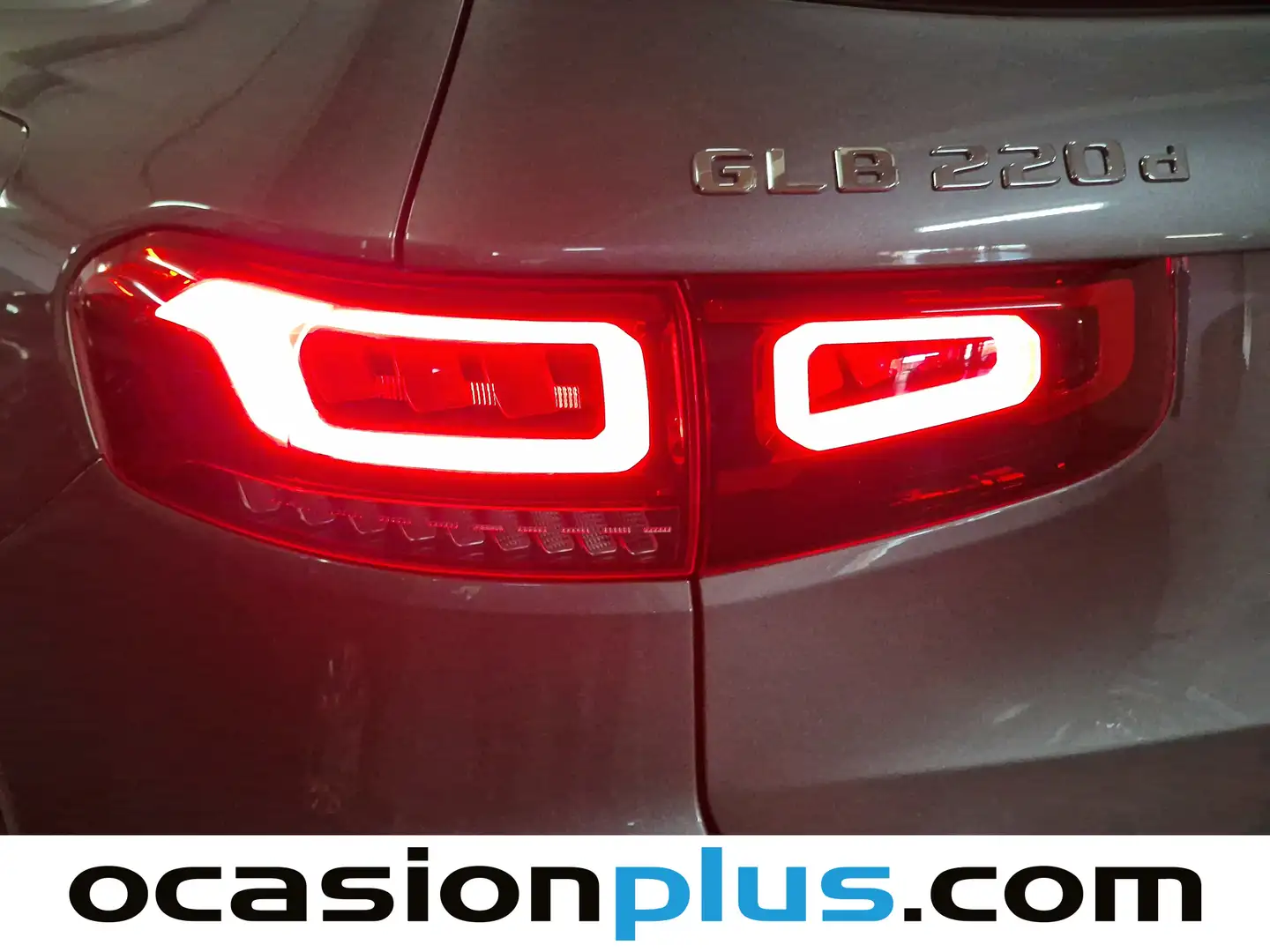 Foto Mercedes GLB Mercedes-Benz GLB 220 D 4Matic (190 CV)