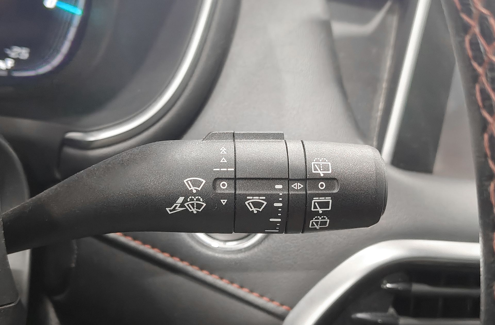 MG eHS 1.5T-GDI PHEV Luxury - foto 29