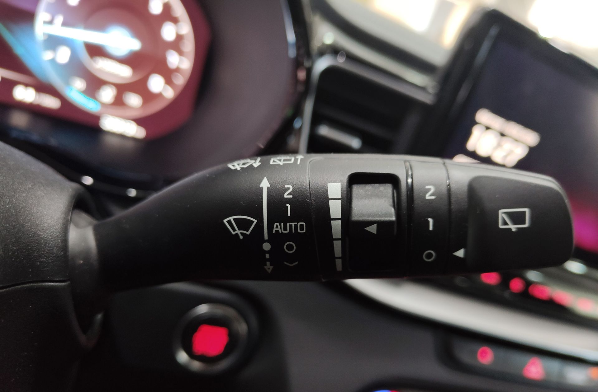 Kia XCeed 1.5 GDi GT-line DCT - foto 32
