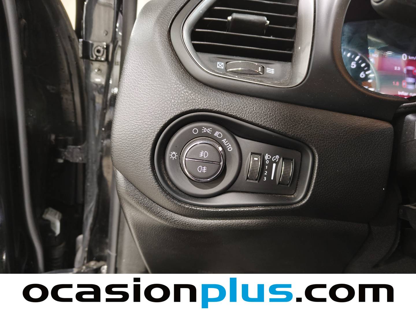 Foto Jeep Renegade Jeep Renegade eHybrid 1.5 Limited ATX (130 CV)