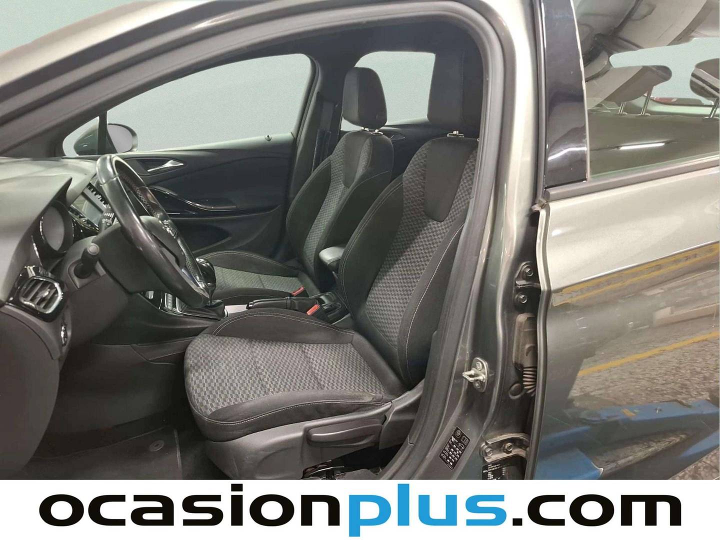 Foto asientos delanteros Opel Astra Opel Astra 1.4 Turbo S&S Dynamic (125 CV)