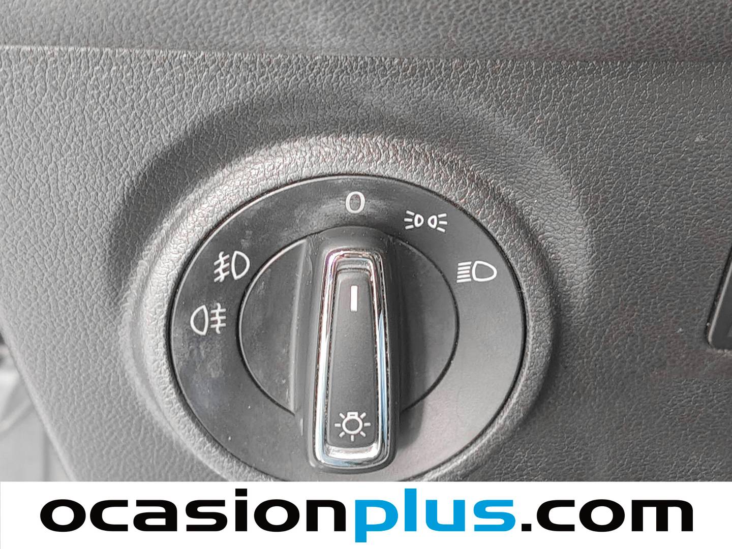 Seat León Seat León 1.6 TDI S&S Style (110 CV) seminuevo