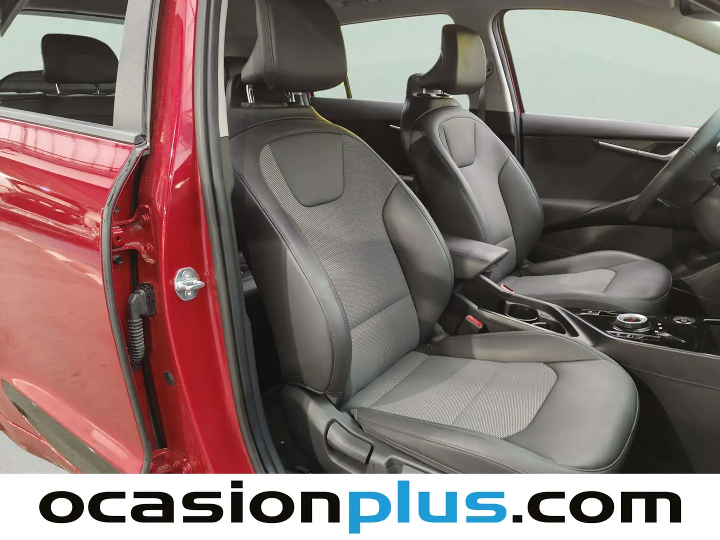 Foto KIA Niro Kia Niro 1.6 GDi HEV Drive (129 CV)