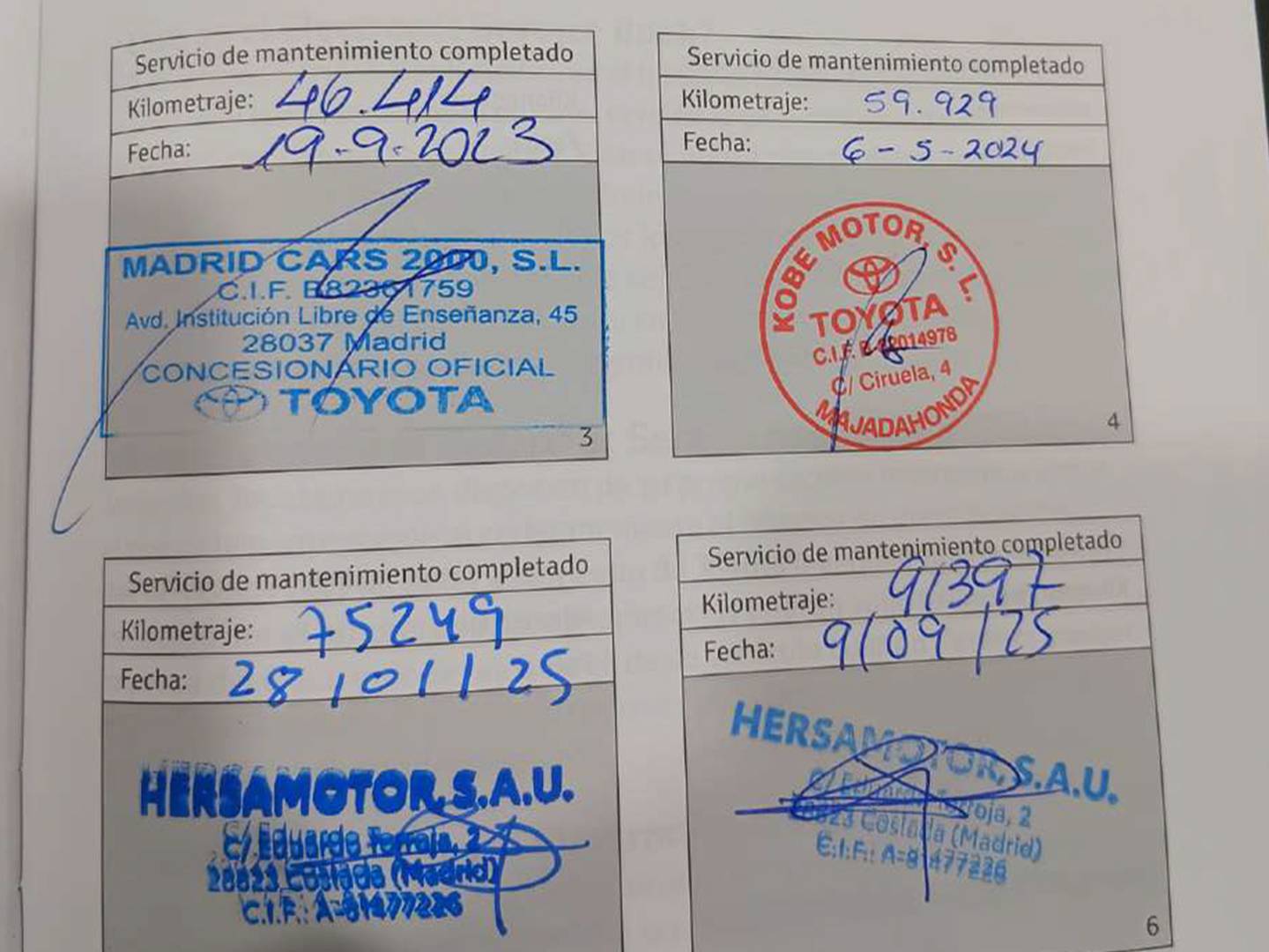 Foto del mantenimiento del Toyota Rav4 Toyota Rav4 2.5l hybrid Black Edition 4WD (222 CV)