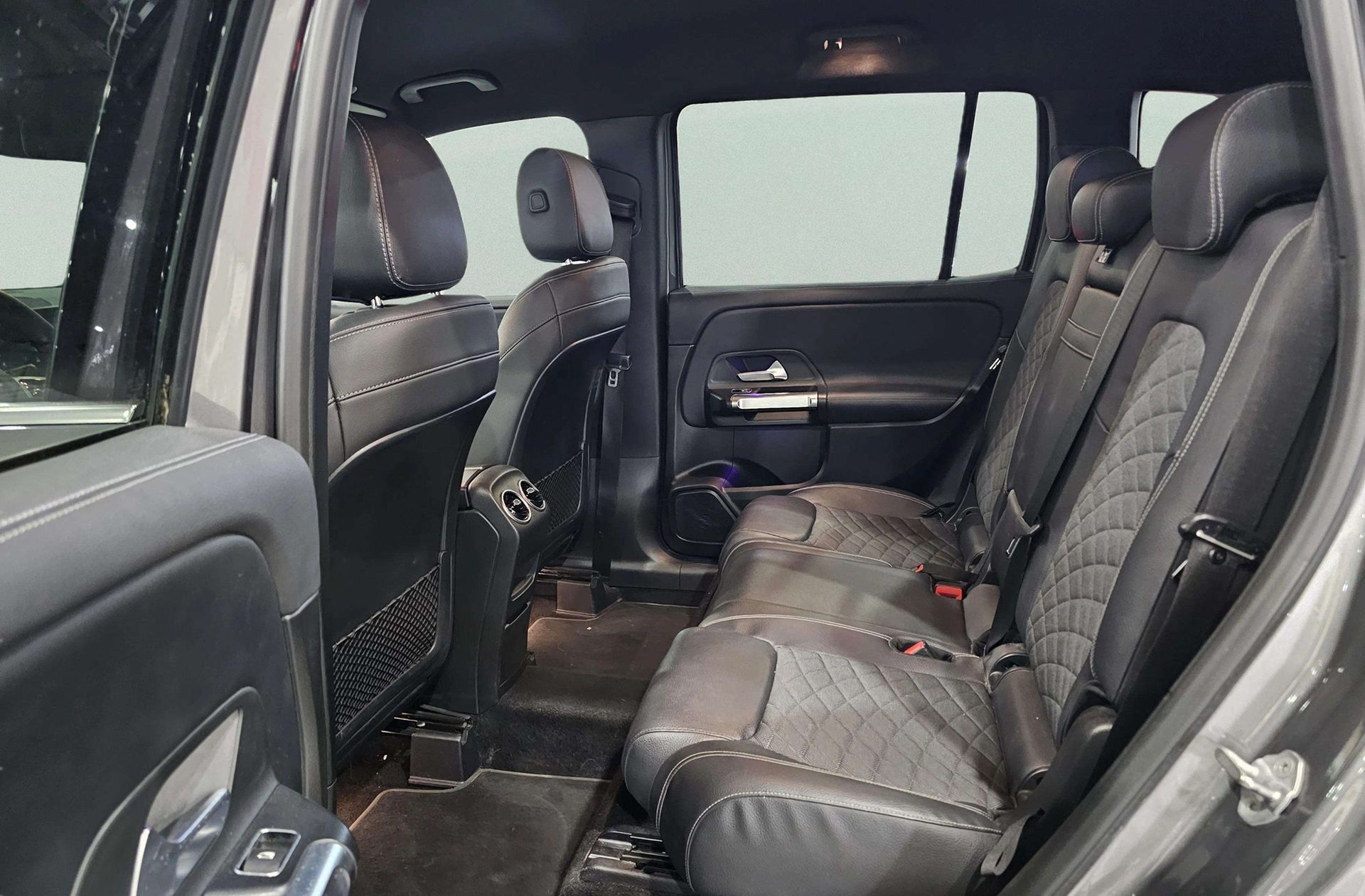 Mercedes-Benz GLB 200 d - foto 15