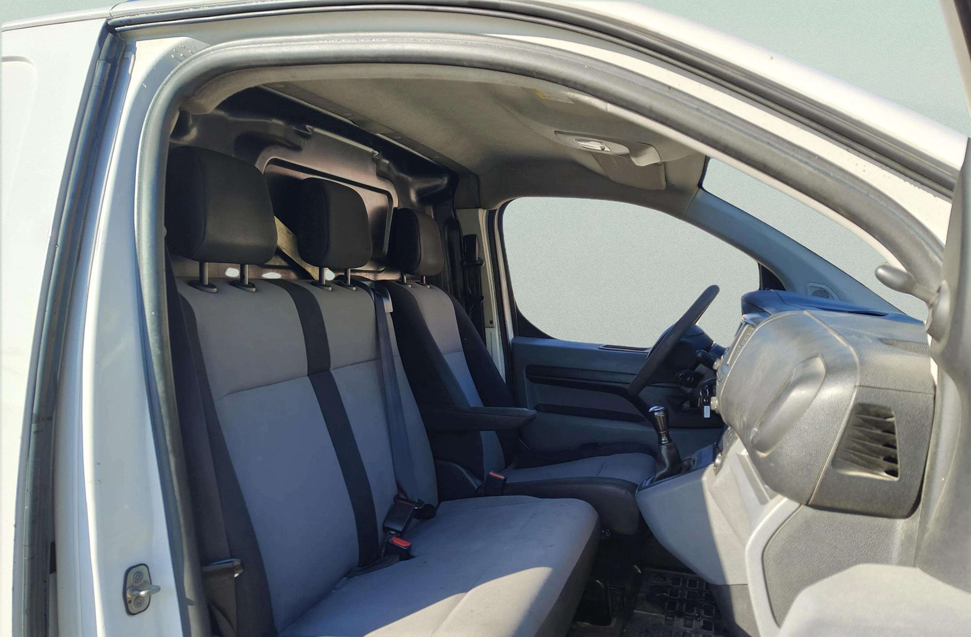 Toyota Proace Furgon 1.6 D Comfort - foto 13
